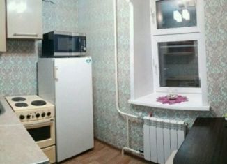 Сдам в аренду однокомнатную квартиру, 32 м2, Барнаул, проспект Ленина, 54