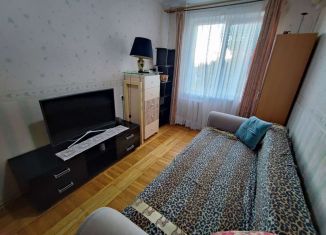 2-комнатная квартира на продажу, 45 м2, Ялта, улица Свердлова, 65