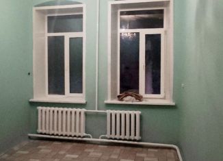 Сдаю 3-комнатную квартиру, 38 м2, Боровск, Калужская улица, 12