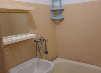 Продажа 4-комнатной квартиры, 80 м2, Канаш, улица Пушкина, 11