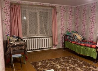 Продается однокомнатная квартира, 36.4 м2, поселок городского типа Вурнары, улица Пирогова, 4