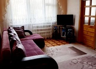 Продажа 3-комнатной квартиры, 57.1 м2, поселок городского типа Джалиль, улица Ахмадиева, 25
