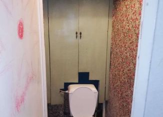 Аренда 2-ком. квартиры, 44 м2, Петергоф, Разводная улица, 31