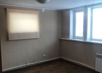 Продается 2-ком. квартира, 50 м2, Оханск, улица Винокурова, 2