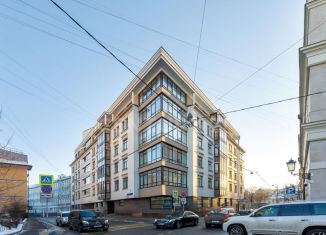 Сдается 3-комнатная квартира, 201 м2, Москва, 1-й Колобовский переулок, 14, метро Трубная