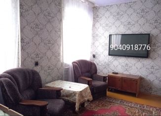 Сдаю двухкомнатную квартиру, 45 м2, Валуйки, улица Фурманова, 31А