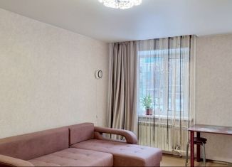 Продается 3-комнатная квартира, 57 м2, Елизово, улица Ленина, 33