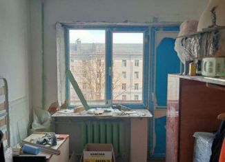 Продается однокомнатная квартира, 30 м2, Серпухов, Советская улица, 84