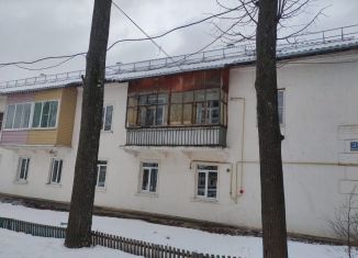 Продаю однокомнатную квартиру, 27 м2, Суворов, площадь Юрия Макарова, 3