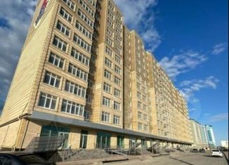 Продаю 1-ком. квартиру, 54 м2, Каспийск, Каспийское шоссе, 23