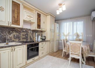 Продаю 2-комнатную квартиру, 56 м2, Ульяновск, проспект Ливанова, 4