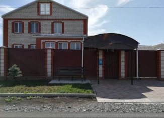 Дом на продажу, 180.6 м2, посёлок городского типа Октябрьский, Вишнёвая улица, 27