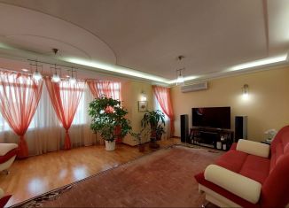 Продается 3-комнатная квартира, 105 м2, Нижний Новгород, Молодёжный проспект, 38, микрорайон Соцгород-1