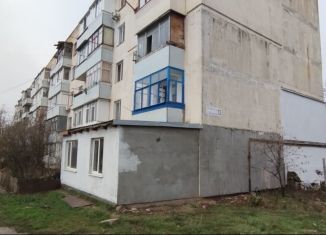 Продам 1-комнатную квартиру, 52 м2, посёлок городского типа Молодёжное, Крымская улица