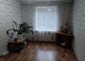 Продажа трехкомнатной квартиры, 64 м2, Волжск, Тихая улица, 2