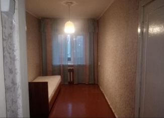 Продается двухкомнатная квартира, 43 м2, Абакан, проспект Ленина, 64