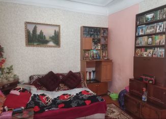 Продаю двухкомнатную квартиру, 40 м2, Ставрополь, улица Дзержинского, 31, микрорайон № 13