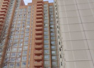 Продам трехкомнатную квартиру, 80 м2, Московская область, Лихачёвский проспект, 76к1
