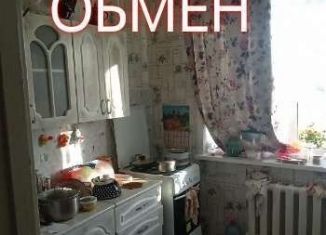 Продам 2-ком. квартиру, 53 м2, Вязники, улица Ефимьево, 2