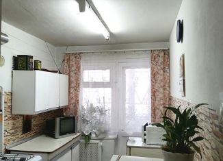 2-комнатная квартира на продажу, 48.5 м2, село Зимогорье, Заводская улица, 2