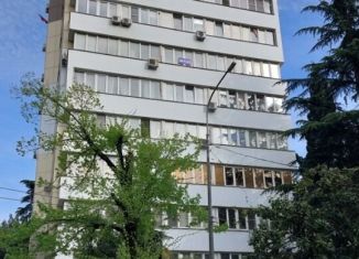 Трехкомнатная квартира на продажу, 79 м2, Сочи, улица Гагарина, 66, микрорайон Заречный