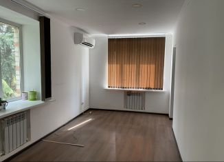 Продается офис, 550 м2, село Раевский, Совхозная улица, 3