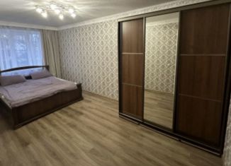 Продаю 3-ком. квартиру, 85 м2, Назрань, Московская улица, 25
