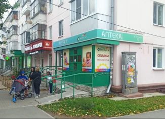 Торговая площадь на продажу, 78.4 м2, Полевской, улица Ленина, 5