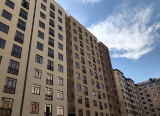 Продается 3-комнатная квартира, 108 м2, Нальчик, улица Шарданова, 52