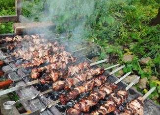 Продаю участок, 5 сот., посёлок городского типа Молодёжное, Приятная улица