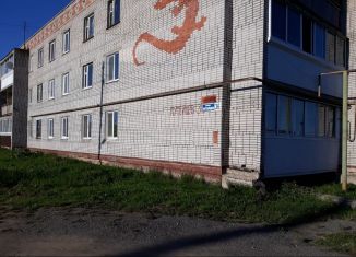 Продается трехкомнатная квартира, 63.9 м2, Свердловская область, улица Путейцев, 36