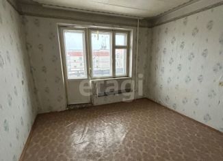 Продажа 2-комнатной квартиры, 49.4 м2, Далматово, улица Карла Маркса, 64
