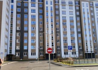Продается 1-комнатная квартира, 36.9 м2, Калининградская область, Иркутская улица, 4