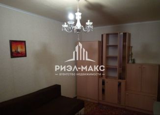 Продается однокомнатная квартира, 35 м2, Брянск, улица Луначарского, 10