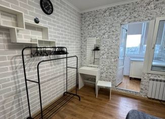 Сдам 1-комнатную квартиру, 22 м2, Ялта, улица Григорьева, 42