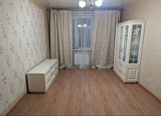 Продается 2-комнатная квартира, 53 м2, Челябинск, улица Салавата Юлаева, 13А, Калининский район