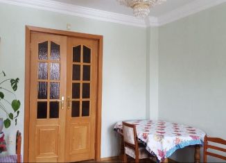 Аренда 2-комнатной квартиры, 60 м2, Челябинская область, Российская улица, 57