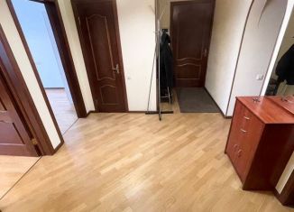 Сдается трехкомнатная квартира, 91 м2, Москва, Артековская улица, 9к1