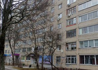 Продажа 3-комнатной квартиры, 60.8 м2, Смоленск, улица Нормандия-Неман, 2, Ленинский район