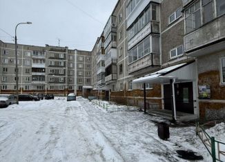 Продажа 2-комнатной квартиры, 51.9 м2, Нижний Тагил, улица Верхняя Черепанова, 29А