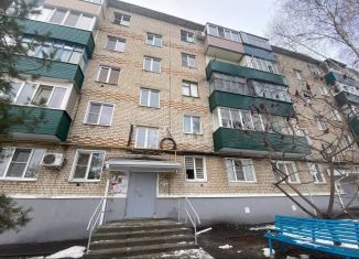 Продажа двухкомнатной квартиры, 37 м2, Губкин, Народная улица, 8