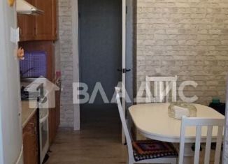 Продаю 2-ком. квартиру, 59 м2, Республика Башкортостан, Лазурная улица, 1