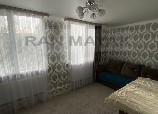 Продается 2-ком. квартира, 55 м2, Адыгея, улица Танюкова, 8