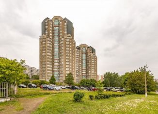 Сдача в аренду 4-ком. квартиры, 150 м2, Москва, улица Островитянова, 4