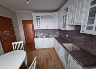 Продам 3-ком. квартиру, 84.5 м2, Химки, улица Горшина