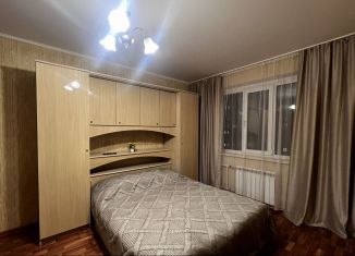 Сдается 2-комнатная квартира, 57 м2, Курск, проспект Вячеслава Клыкова