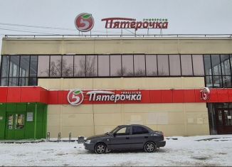 Сдается торговая площадь, 300 м2, Луга, проспект Кирова, 91А