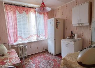 Продам 2-ком. квартиру, 48 м2, Таганрог, улица Циолковского, 32-2