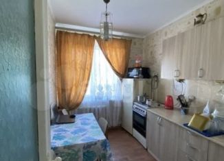 Продаю 2-ком. квартиру, 52.9 м2, посёлок городского типа Ленино, Шоссейная улица, 45