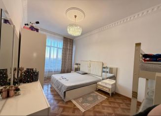 Продается 2-комнатная квартира, 64 м2, Грозный, улица А.А. Айдамирова, 133